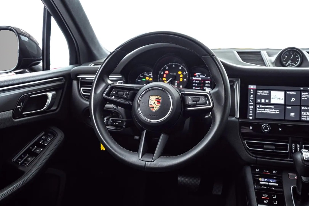 Porsche Macan - foto 16