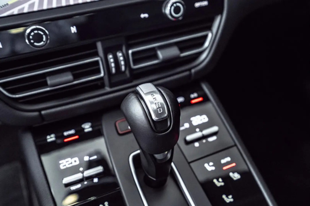 Porsche Macan - foto 21