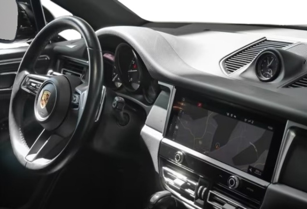 Porsche Macan - foto 12