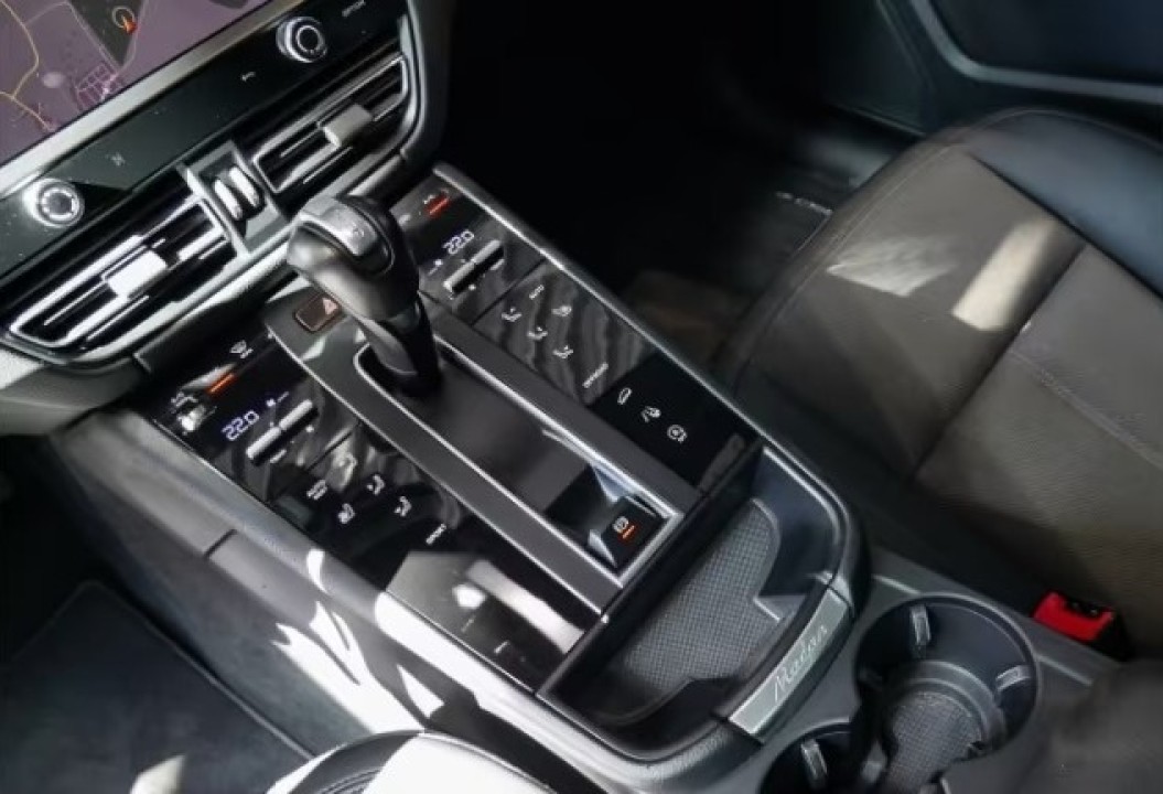 Porsche Macan - foto 17