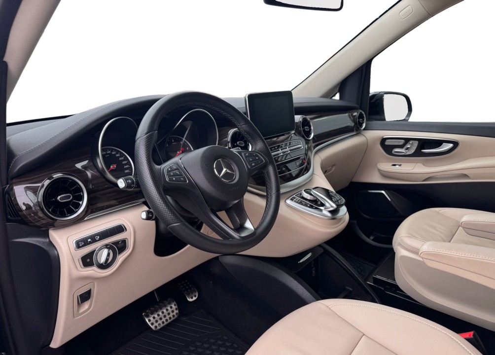 Mercedes-Benz V 300d - foto 10