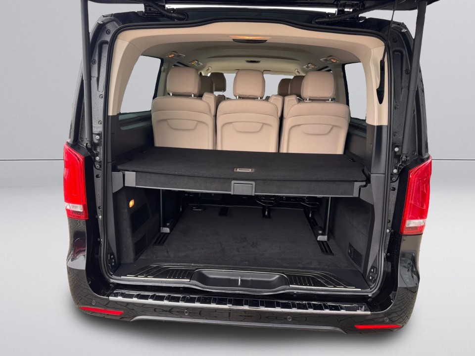 Mercedes-Benz V 300d - foto 31