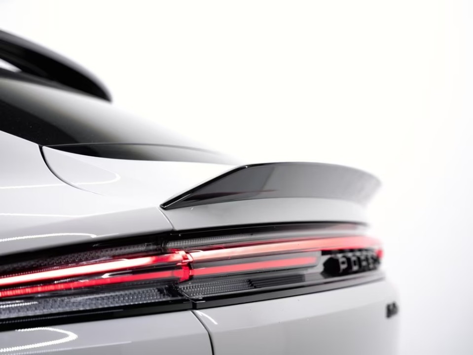 Porsche Cayenne Coupe Turbo E-Hybrid - foto 26
