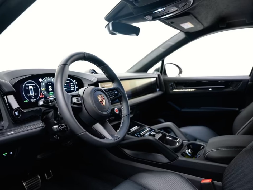 Porsche Cayenne Coupe Turbo E-Hybrid - foto 6