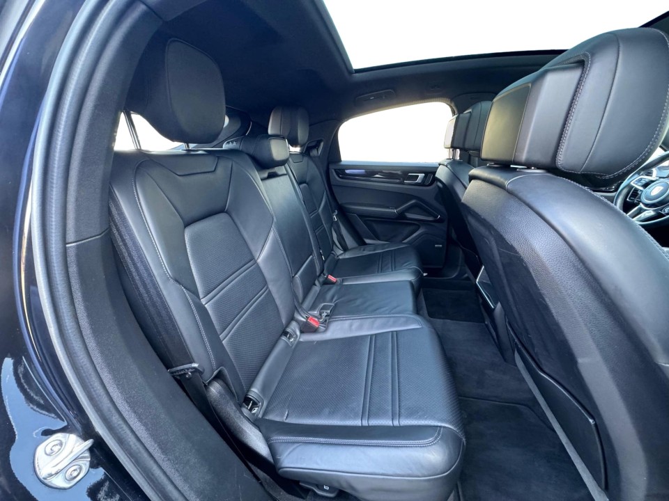 Porsche Cayenne E-Hybrid Tiptronic S Platinum Edition - foto 28
