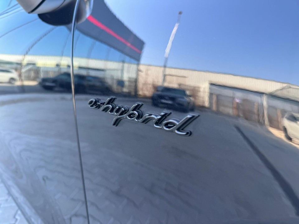 Porsche Cayenne E-Hybrid Tiptronic S Platinum Edition - foto 36