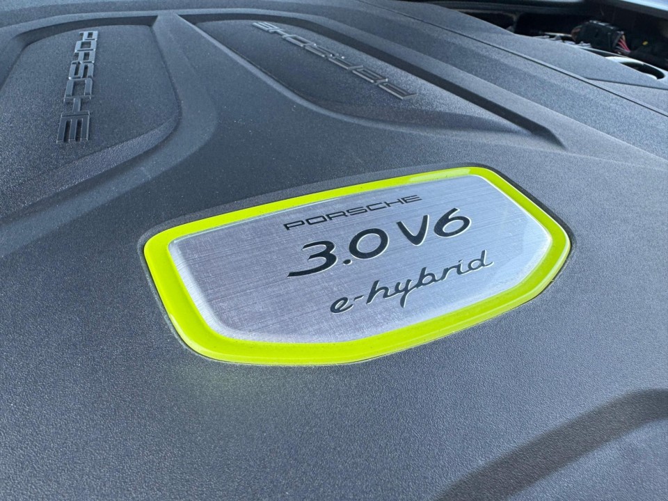 Porsche Cayenne E-Hybrid Tiptronic S Platinum Edition - foto 35
