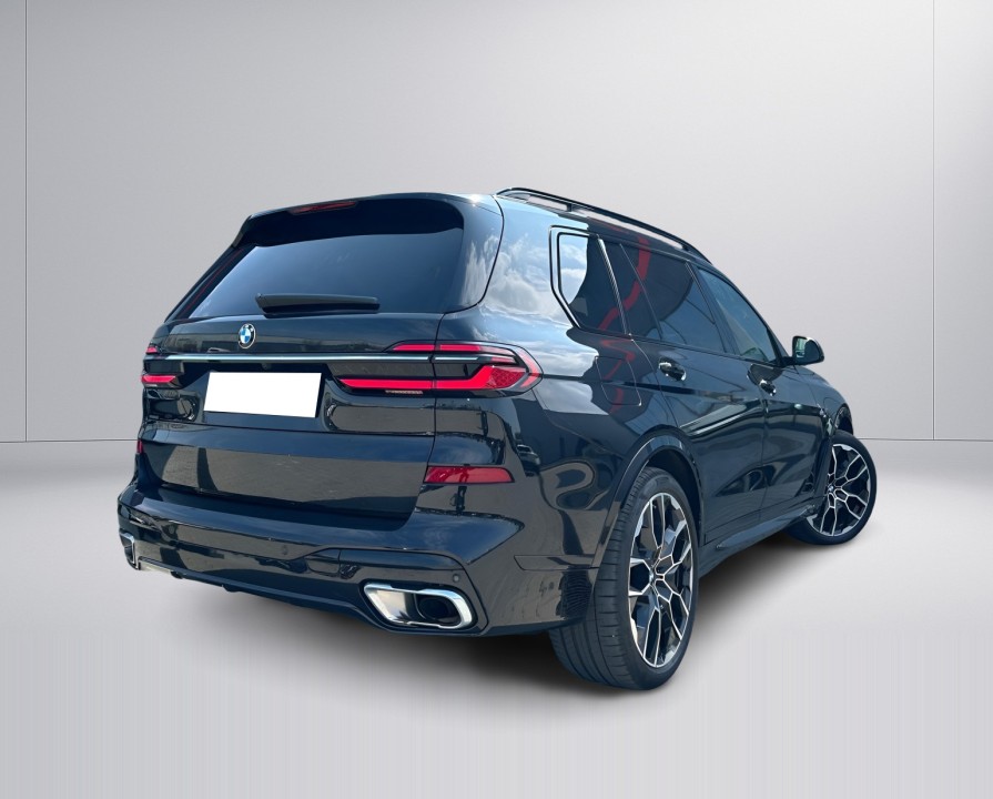 BMW X7 xDrive40d (3)