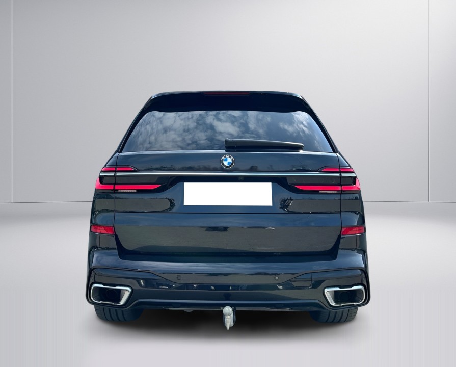 BMW X7 xDrive40d (4)