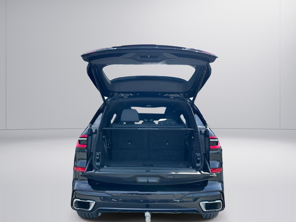 BMW X7 xDrive40d - foto 9