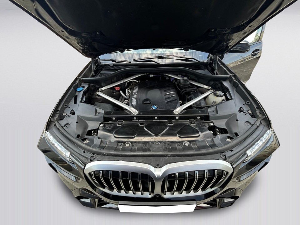 BMW X7 xDrive40d - foto 32