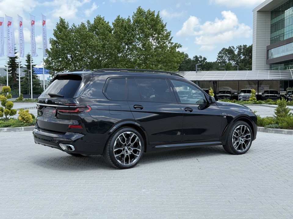 BMW X7 xDrive40d (3)