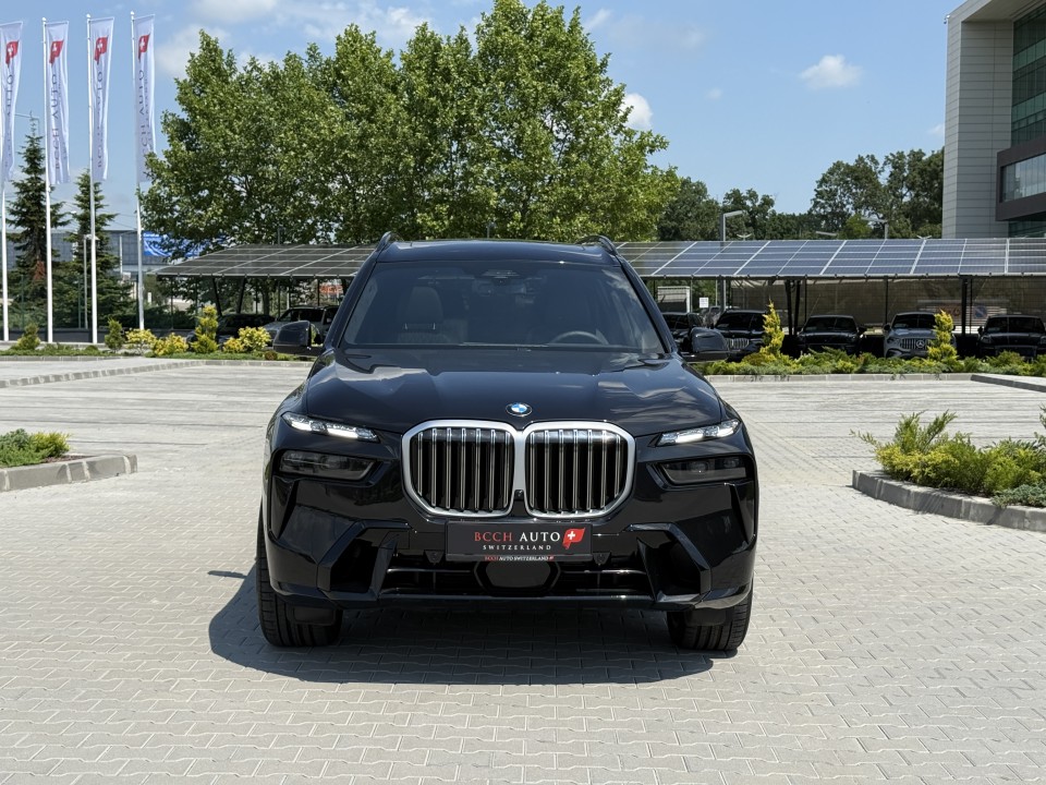 BMW X7 xDrive40d - foto 8