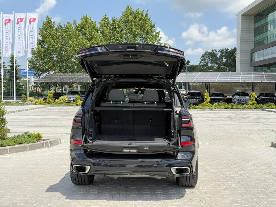 BMW X7 xDrive40d - foto 25