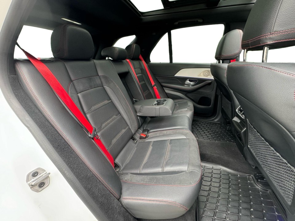 Mercedes-Benz GLE AMG 53 4MATIC+ - foto 23