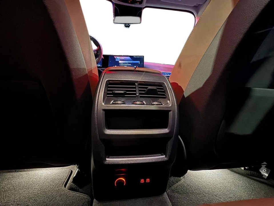 BMW X5 xDrive50e - foto 24