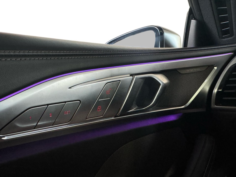BMW M8 - foto 27