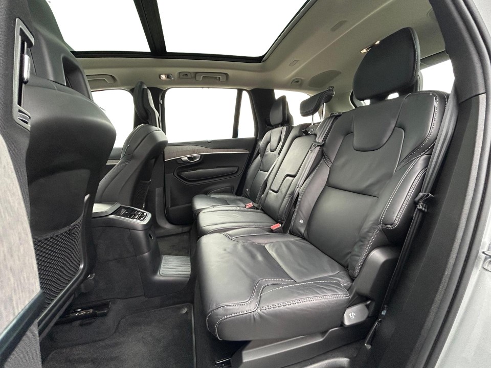 Volvo XC 90 Recharge T8 Inscription Expression - foto 10