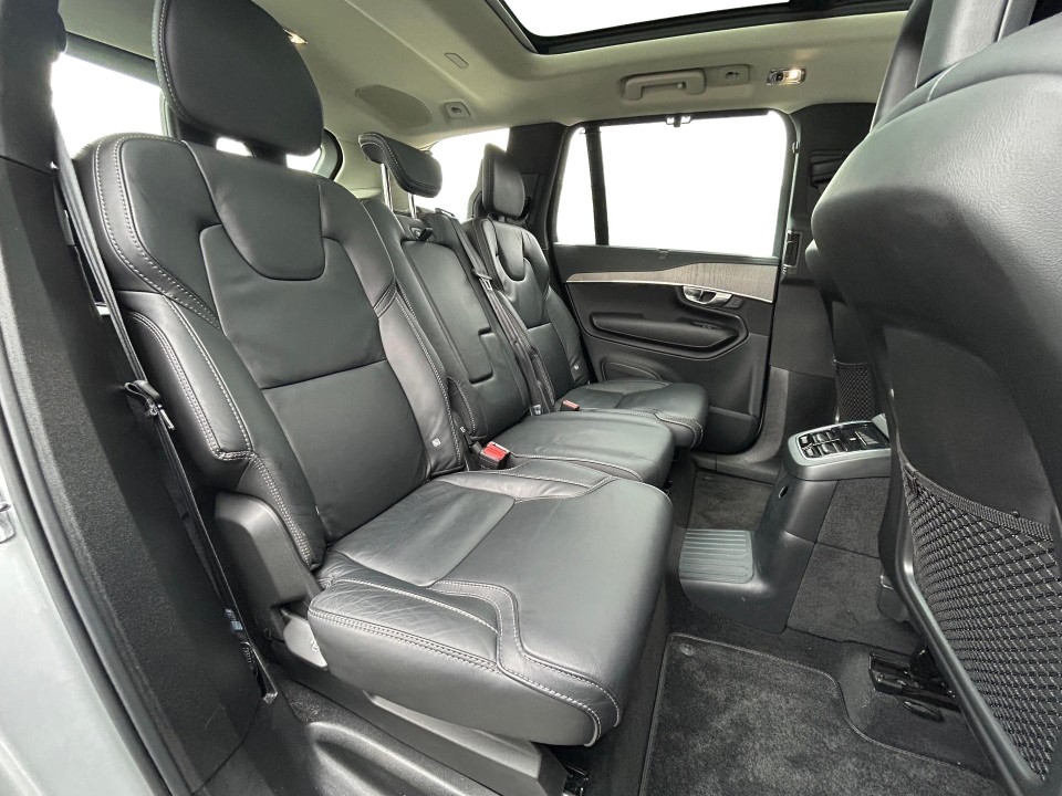 Volvo XC 90 Recharge T8 Inscription Expression - foto 12