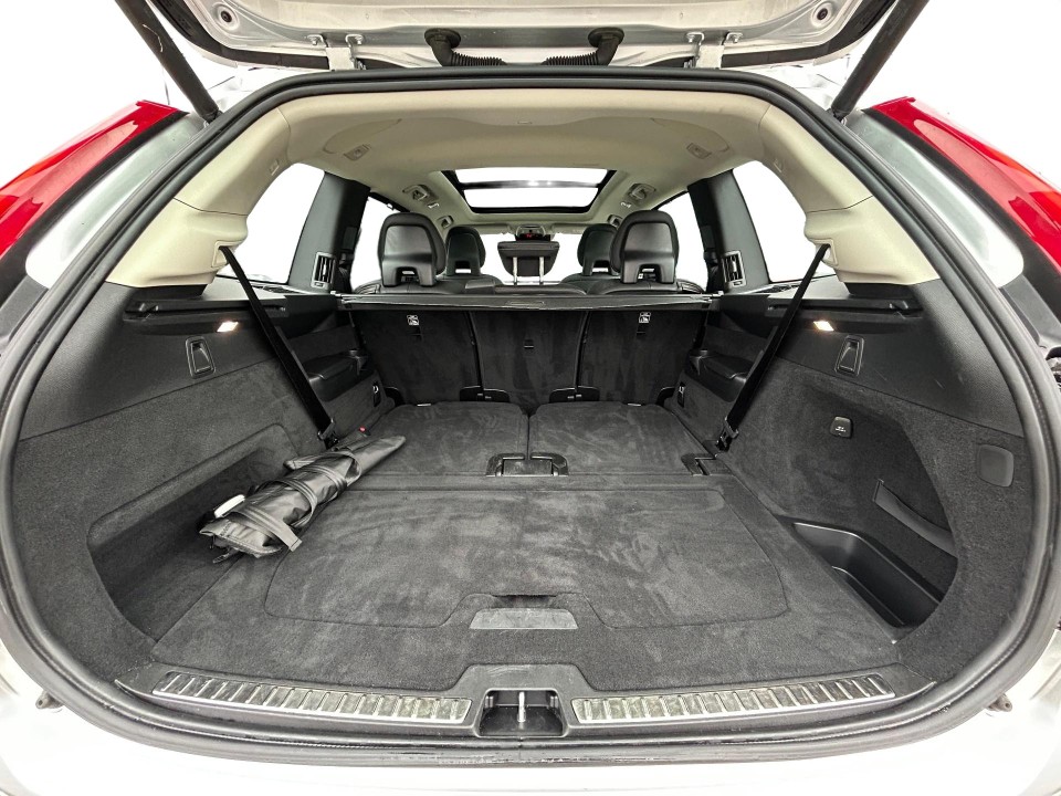 Volvo XC 90 Recharge T8 Inscription Expression - foto 30