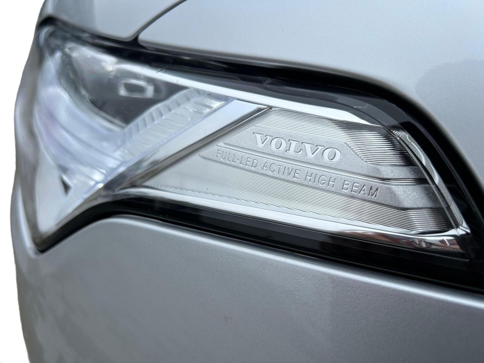 Volvo XC 90 Recharge T8 Inscription Expression - foto 26