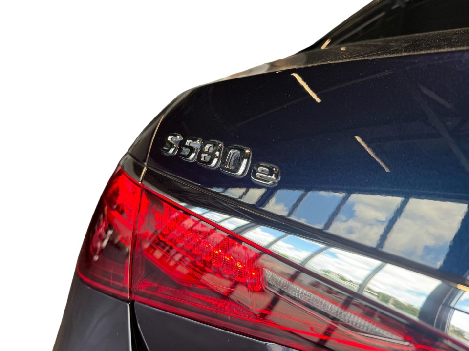 Mercedes-Benz S 580e - foto 29