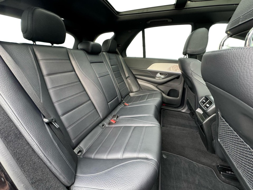 Mercedes-Benz GLE 350de 4MATIC - foto 12