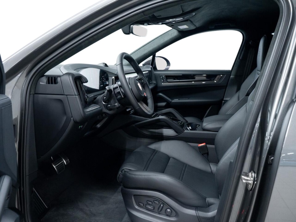 Porsche Cayenne Coupe Turbo E-Hybrid - foto 6
