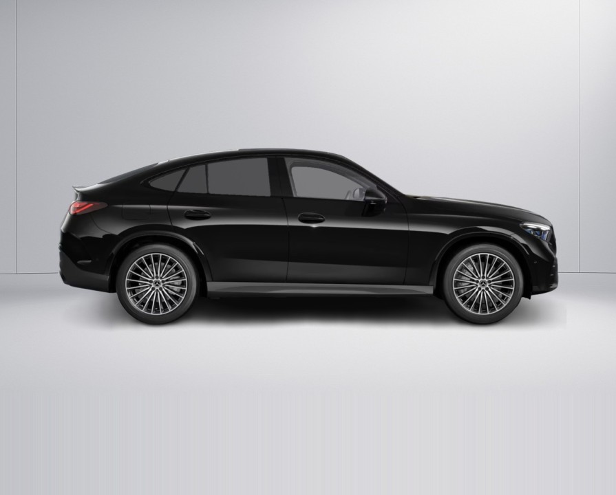 Mercedes-Benz GLC Coupé 200 4MATIC AMG (2)