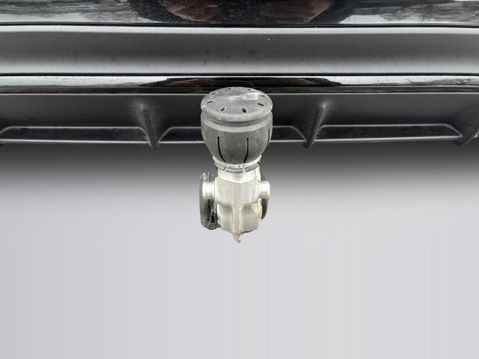 Mercedes-Benz E 220d AMG - foto 14