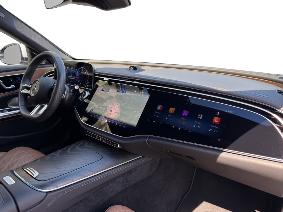 Mercedes-Benz E 220d AMG - foto 10