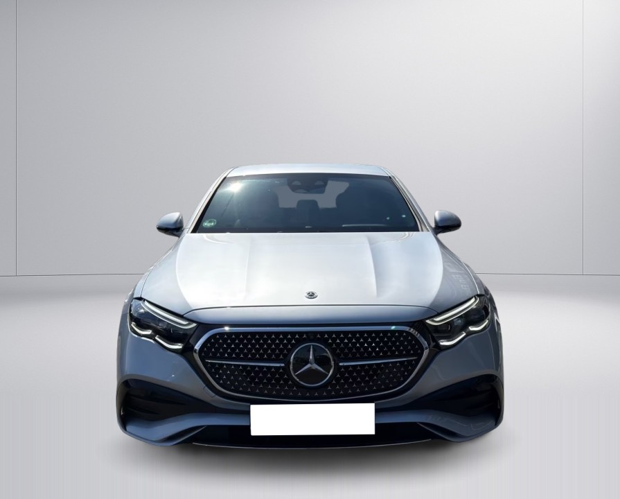 Mercedes-Benz E 220d AMG (2)