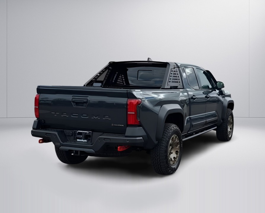 Toyota Tacoma (3)