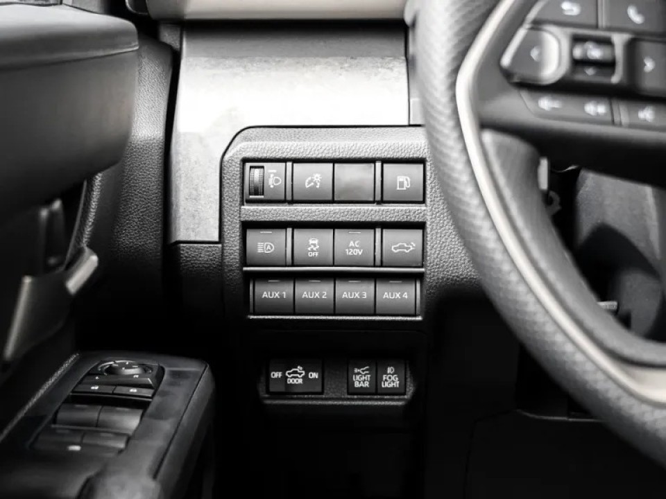 Toyota Tacoma - foto 27