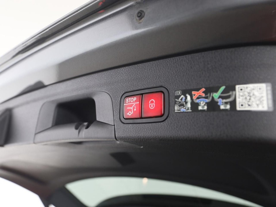 Mercedes-Benz GLE 400e 4MATIC - foto 19