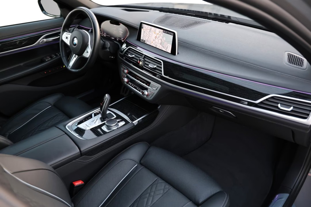 BMW Seria 7730d xDrive M Sport - foto 9