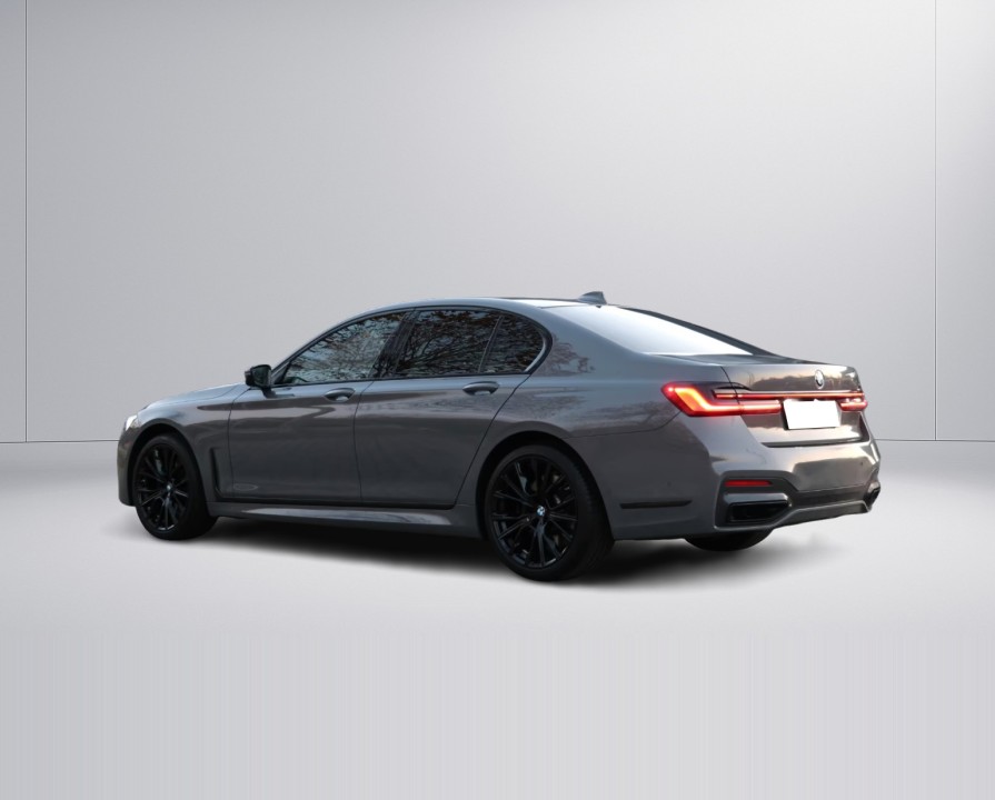 BMW Seria 7730d xDrive M Sport (3)