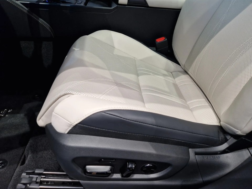 Lexus Seria ES 300h Prestige - foto 15