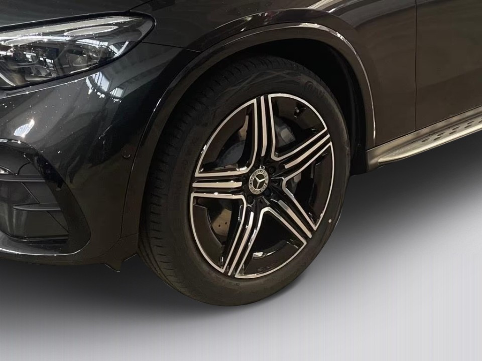 Mercedes-Benz GLC Coupé 200 4MATIC AMG Line - foto 19