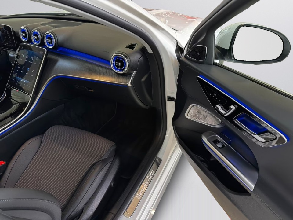 Mercedes-Benz C 300de Avantgarde - foto 12