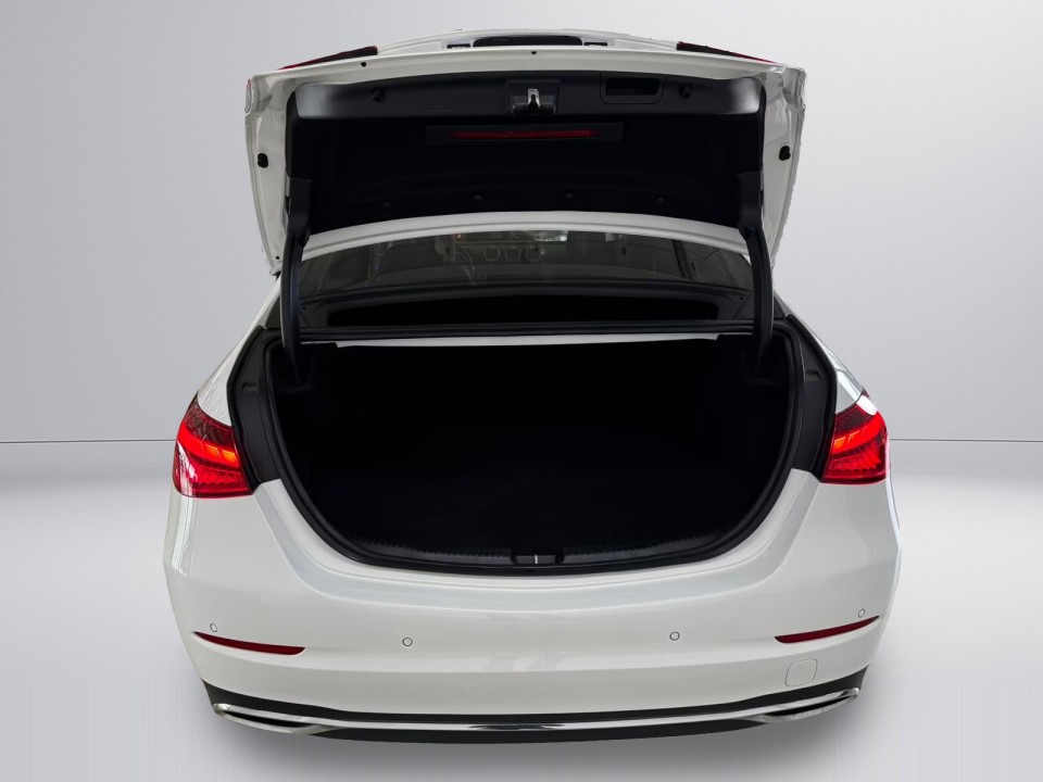 Mercedes-Benz C 300de Avantgarde - foto 21