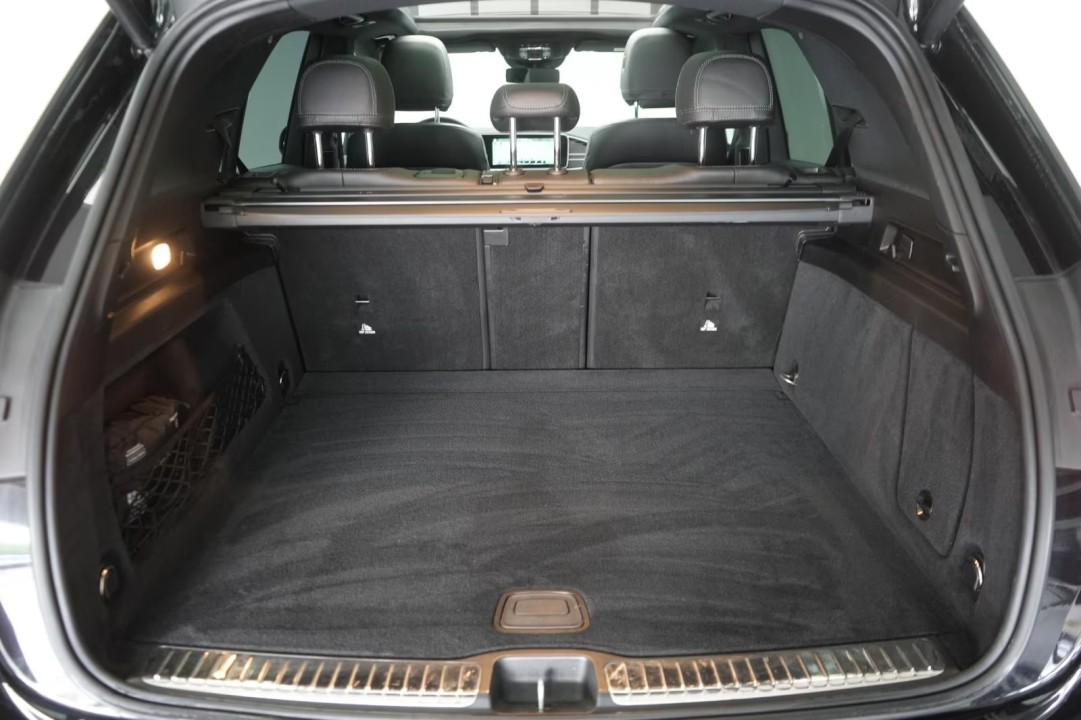 Mercedes-Benz GLE 300d 4MATIC - foto 35