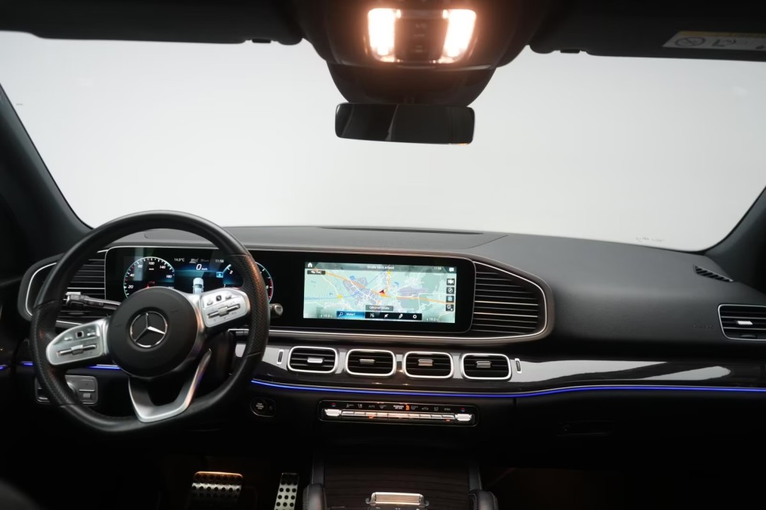 Mercedes-Benz GLE 300d 4MATIC - foto 9