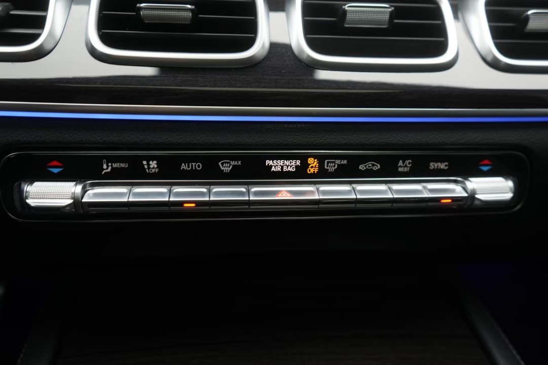 Mercedes-Benz GLE 300d 4MATIC - foto 19