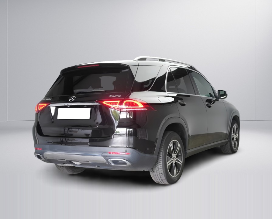 Mercedes-Benz GLE 300d 4MATIC (2)