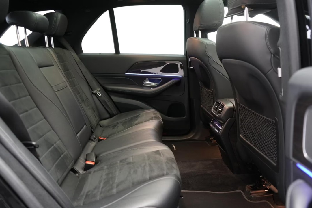 Mercedes-Benz GLE 300d 4MATIC - foto 26