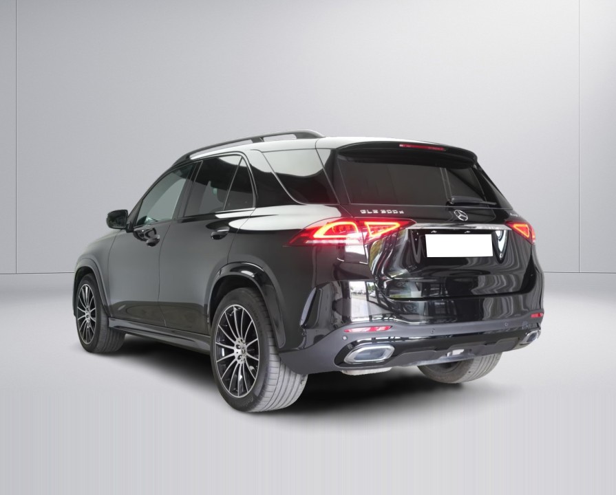 Mercedes-Benz GLE 300d 4MATIC AMG Line (3)