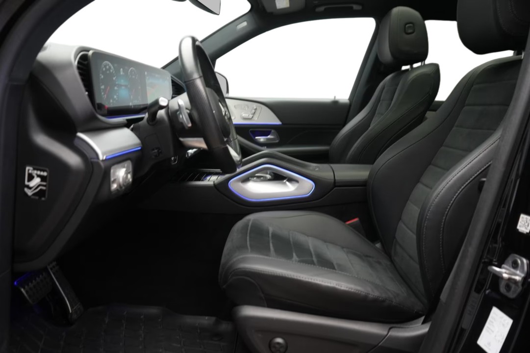 Mercedes-Benz GLE 300d 4MATIC AMG Line - foto 7