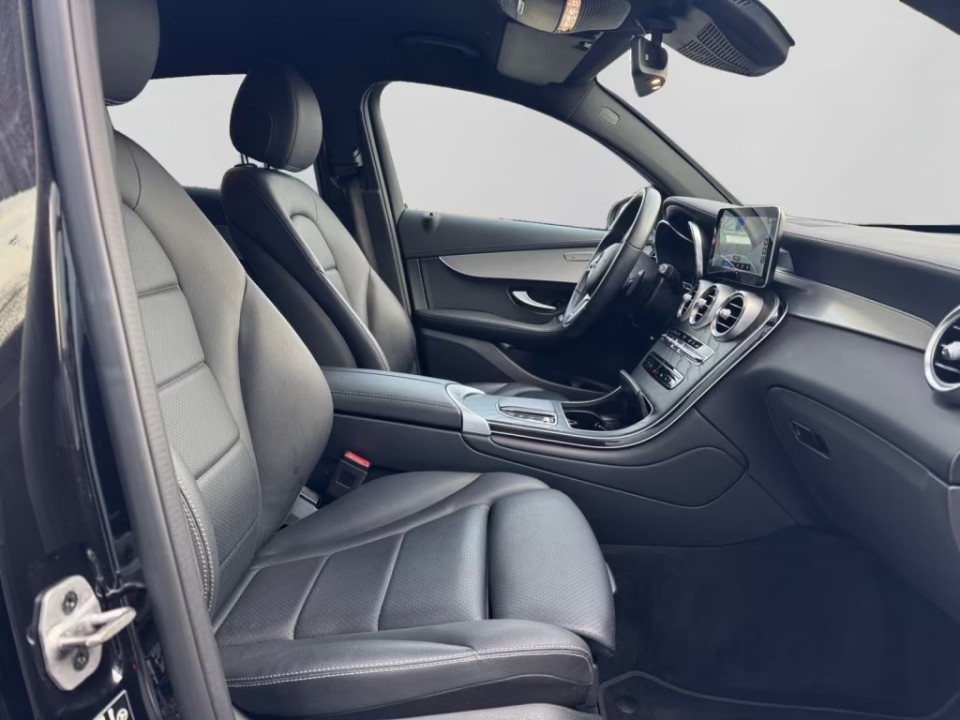 Mercedes-Benz GLC Coupé 300de 4MATIC - foto 8