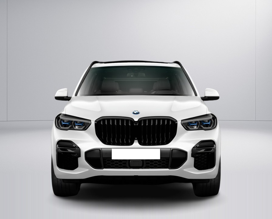 BMW X5 xDrive45e (2)